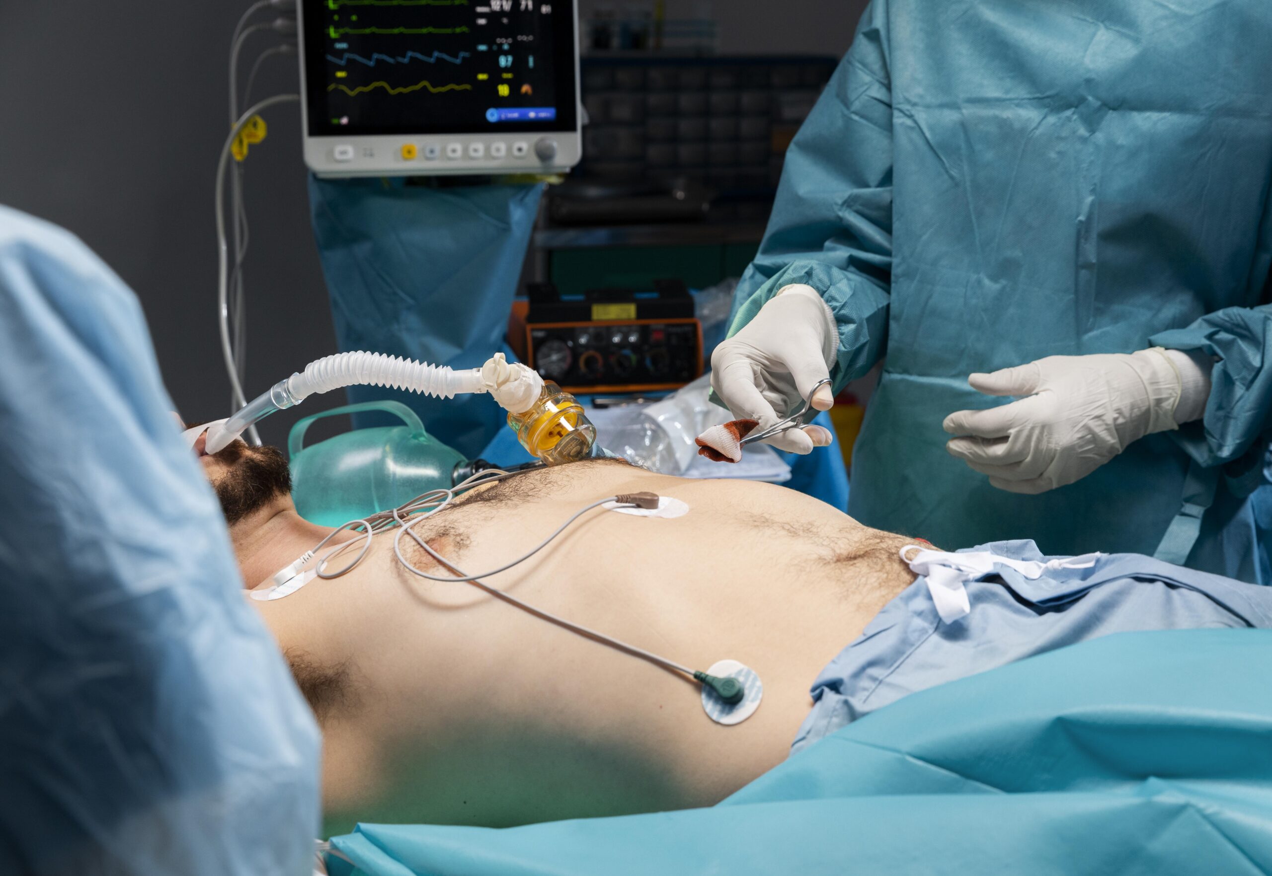 Laparoscopic Urologist in Nashik - Dr. Pranav Chhajed